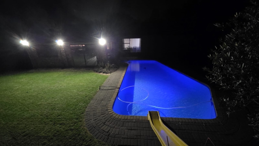 3 Bedroom Property for Sale in La Hoff North West